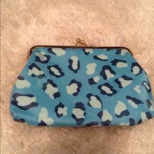 Small blue leopard print clutch